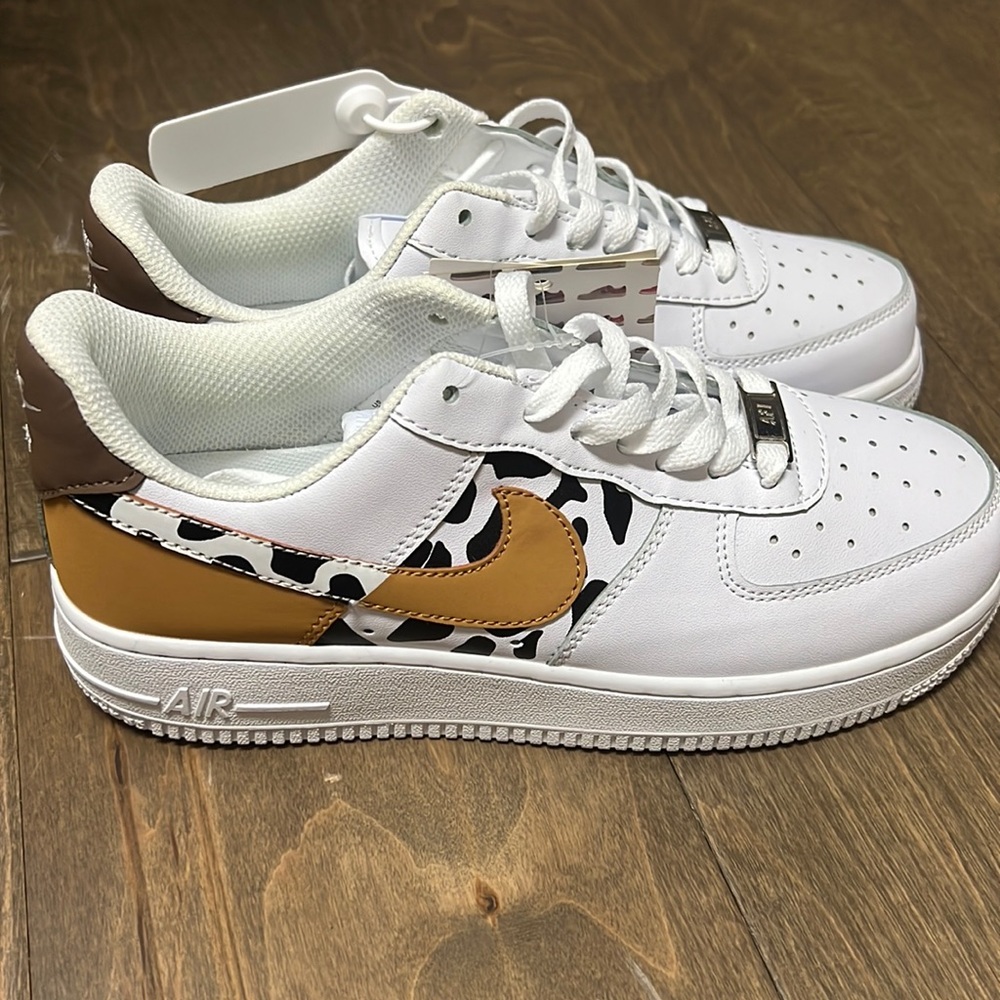 Nike Air Force 1